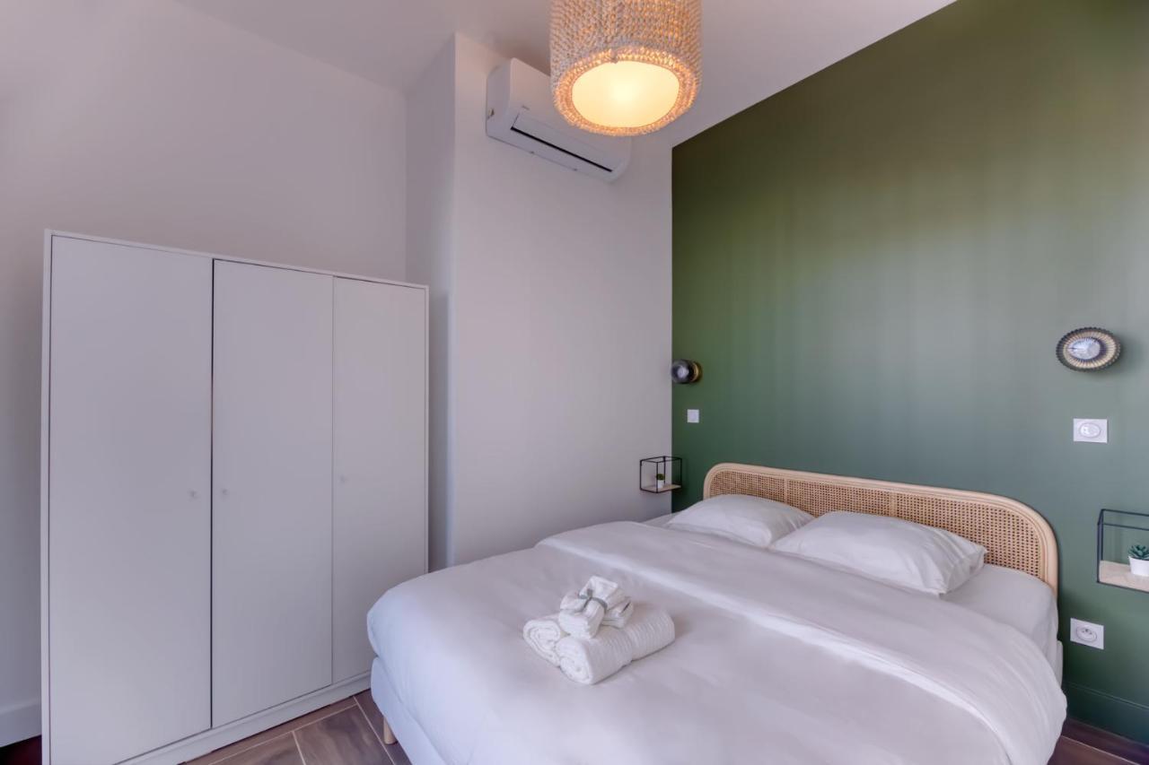 Five To Sete Hotel Exterior photo